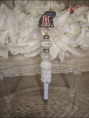 White Beaded Decorative Pen Roll TIDE Alabama State